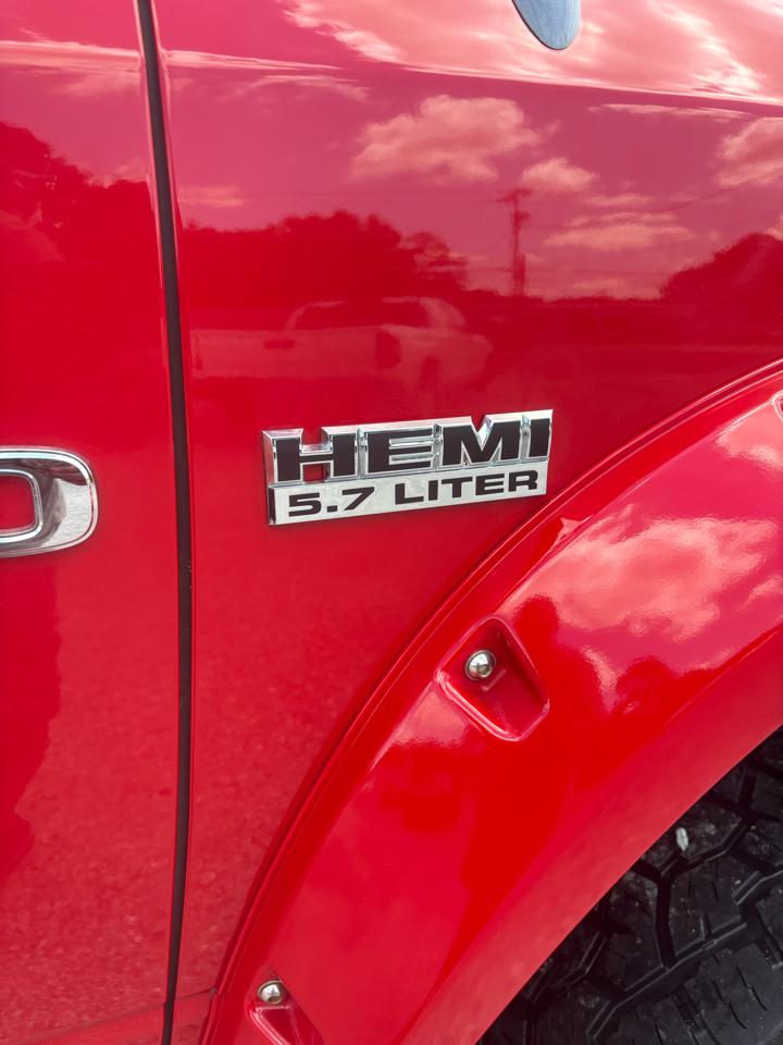 RAM 1500 ST Crew Cab 4WD 2012