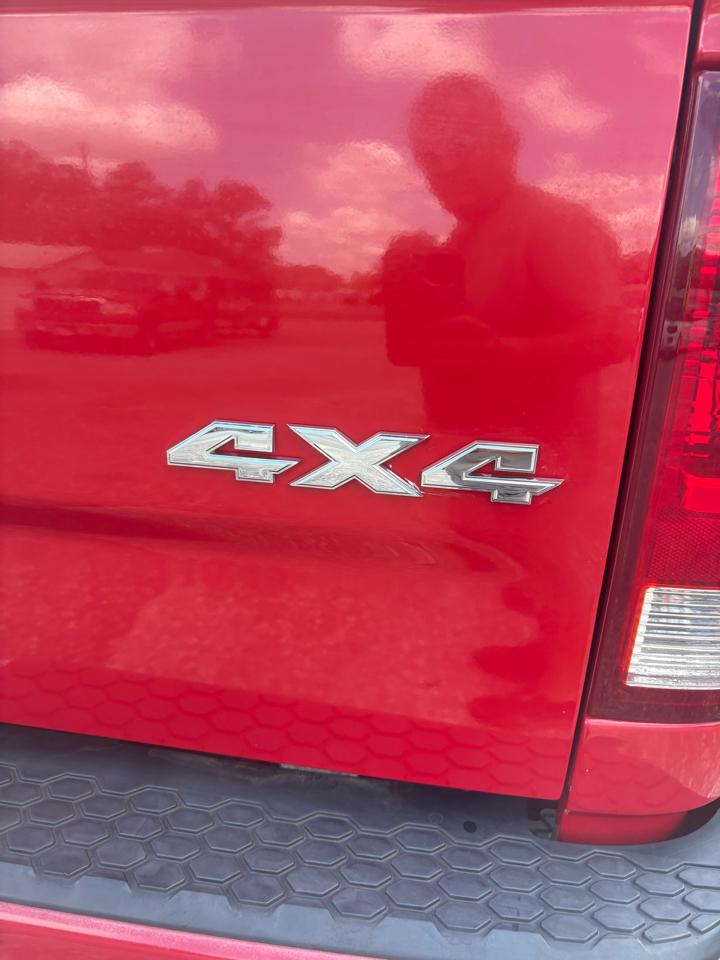 RAM 1500 ST Crew Cab 4WD 2012