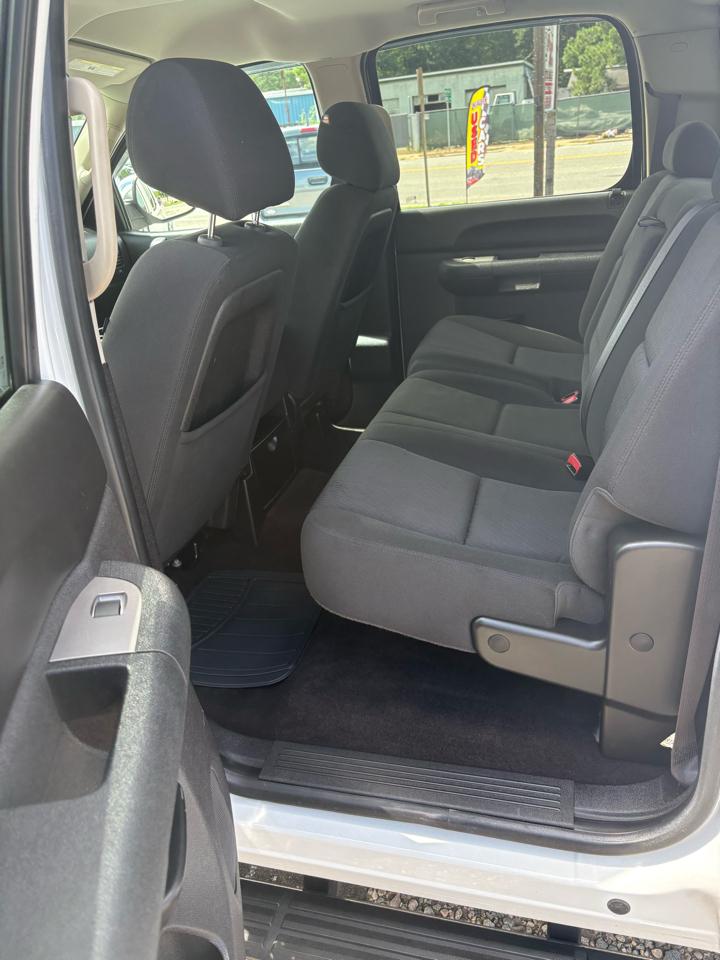 Chevrolet Silverado 1500 LT Crew Cab 4WD 2013
