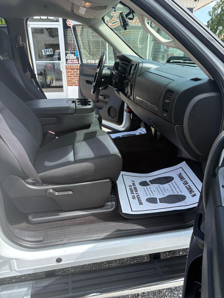 Chevrolet Silverado 1500 LT Crew Cab 4WD 2013
