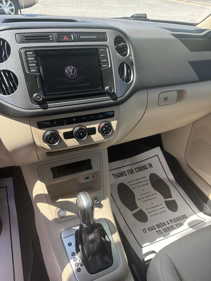 Volkswagen Tiguan S 4Motion 2017