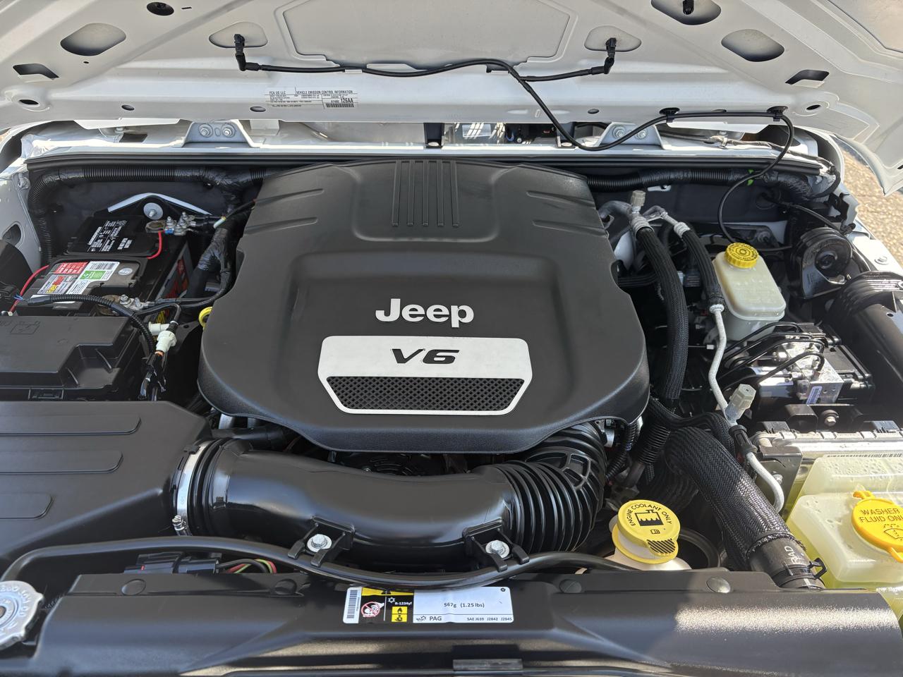 Jeep Wrangler Sport 4WD 2015