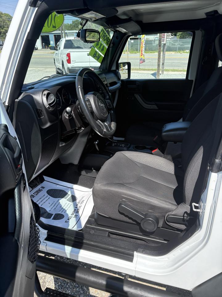 Jeep Wrangler Sport 4WD 2015