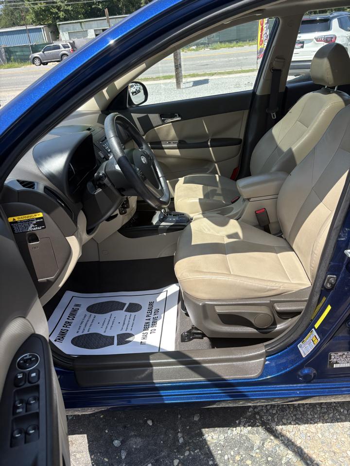 Hyundai Elantra Touring GLS Manual 2012