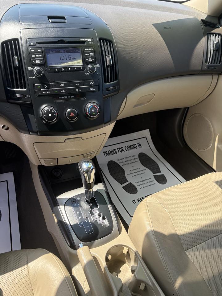 Hyundai Elantra Touring GLS Manual 2012
