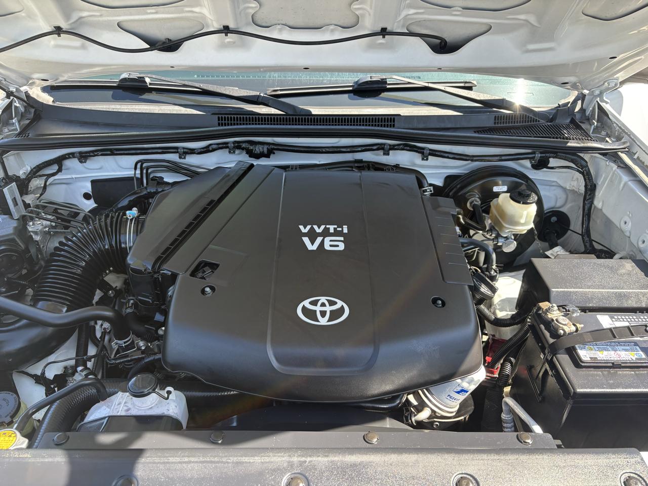 Toyota Tacoma PreRunner Double Cab V6 Auto 2WD 2012