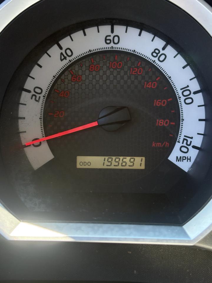 Toyota Tacoma PreRunner Double Cab V6 Auto 2WD 2012