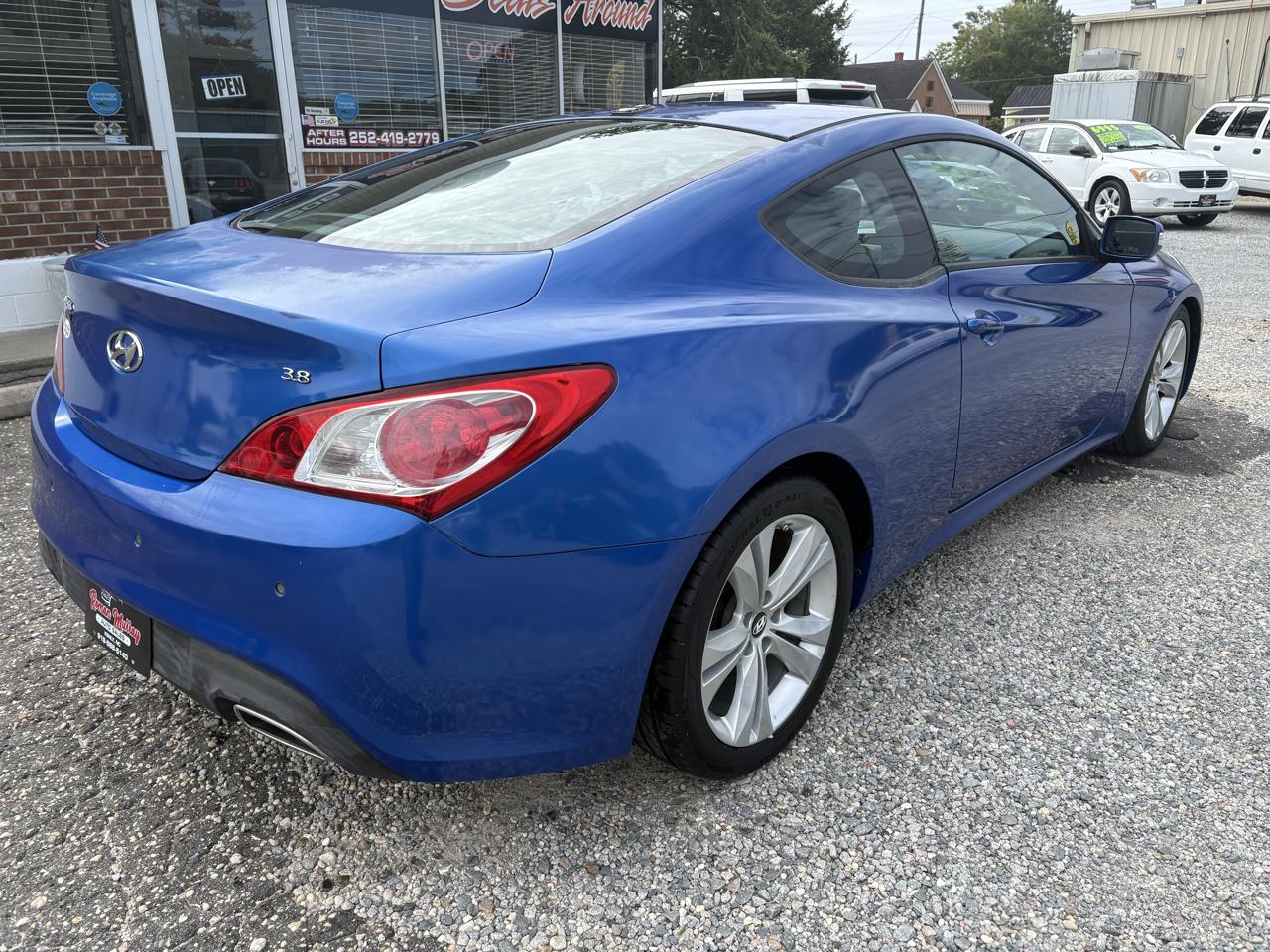 Hyundai Genesis Coupe 3.8 Track Auto 2011