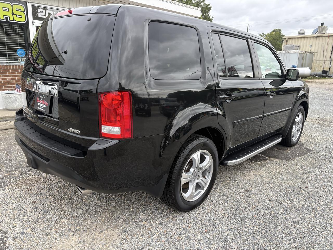 Honda Pilot EX-L 4WD 5-Spd AT with DVD 2012