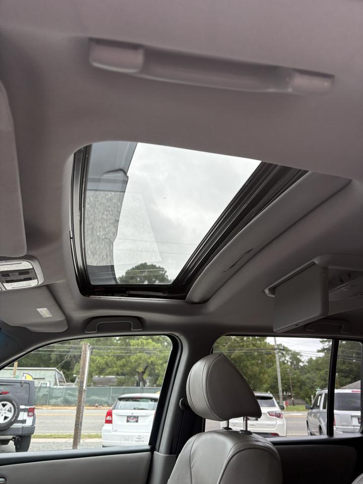 Honda Pilot EX-L 4WD 5-Spd AT with DVD 2012