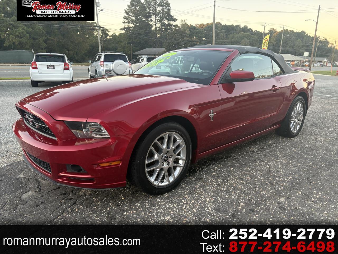 Ford Mustang V6 Convertible 2013