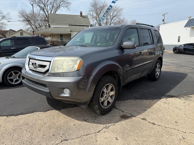 Honda Pilot Touring 4WD 5-Spd AT with DVD 2011
