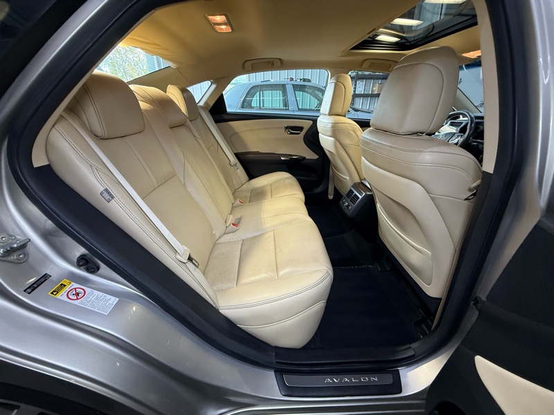 Toyota Avalon XLE 2013 Toyota Avalon XLE 2013