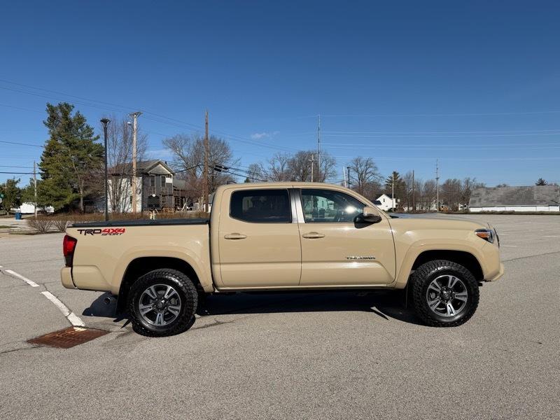 Toyota Tacoma SR5 Double Cab Long Bed V6 6AT 4WD 2019