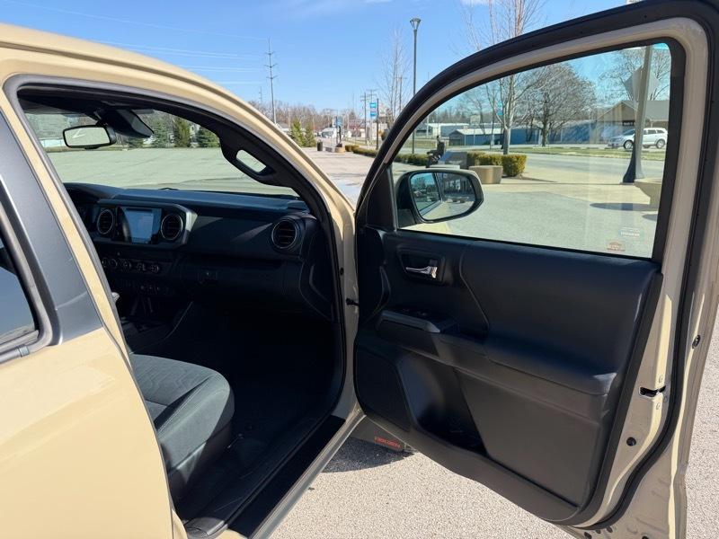 Toyota Tacoma SR5 Double Cab Long Bed V6 6AT 4WD 2019