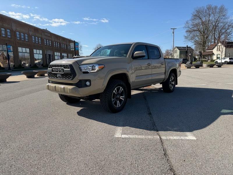 2019 Toyota Tacoma SR5 Double Cab Long Bed V6 6AT 4WD