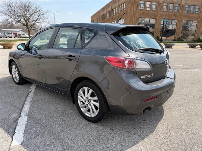 Mazda MAZDA3 i Grand Touring MT 5-Door 2013