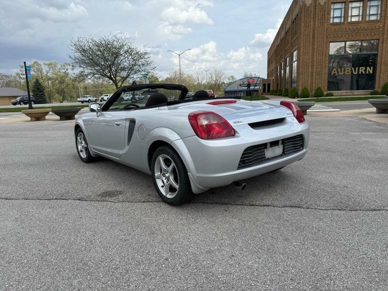 Toyota MR2 Spyder Convertible 2002