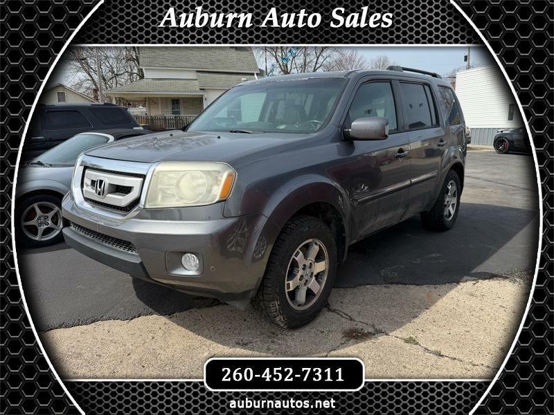 2011 Honda Pilot Touring 4WD 5-Spd AT with DVD