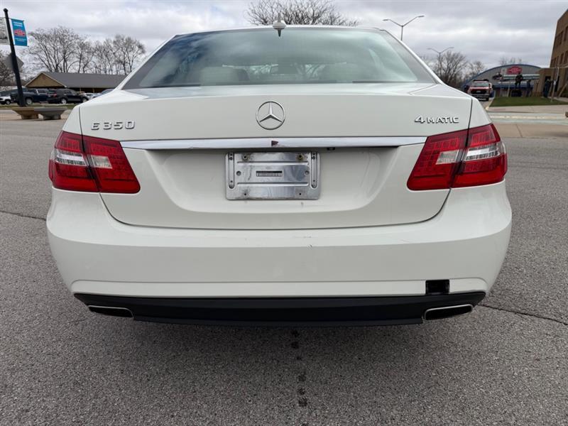 Mercedes-Benz E-Class E350 Sedan 4MATIC 2011