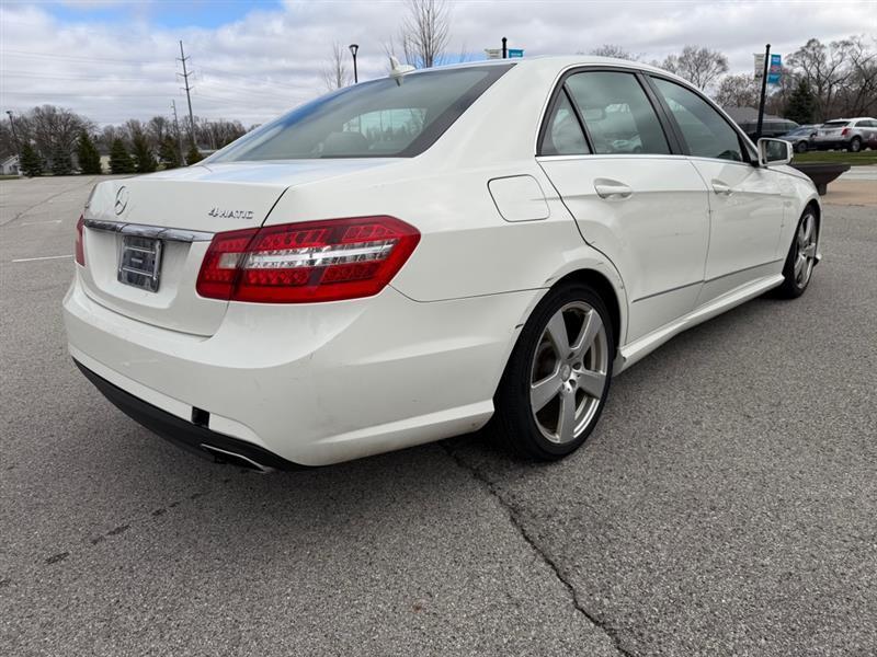 Mercedes-Benz E-Class E350 Sedan 4MATIC 2011