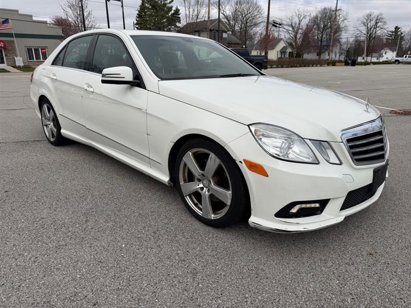 Mercedes-Benz E-Class E350 Sedan 4MATIC 2011
