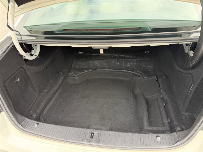 Mercedes-Benz E-Class E350 Sedan 4MATIC 2011