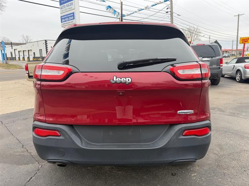 Jeep Cherokee Latitude FWD 2017