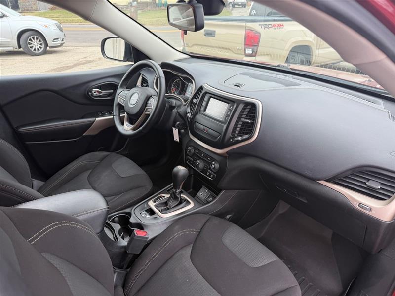 Jeep Cherokee Latitude FWD 2017