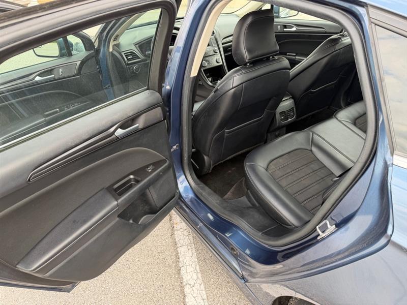 Ford Fusion Hybrid SE 2018