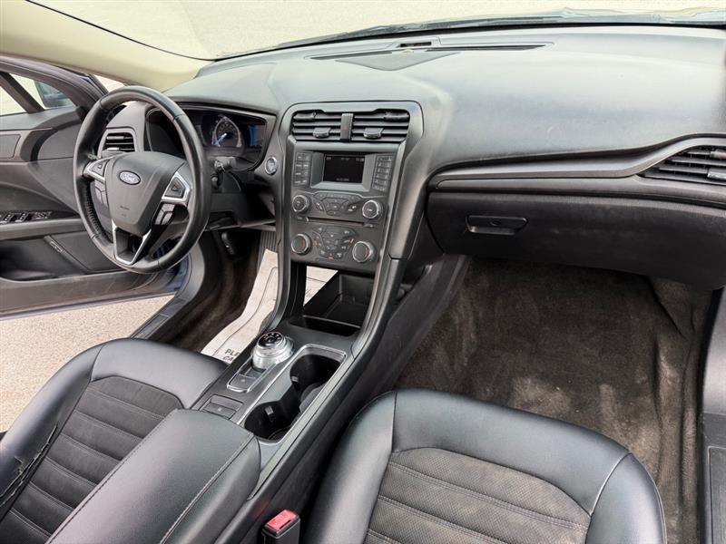 Ford Fusion Hybrid SE 2018