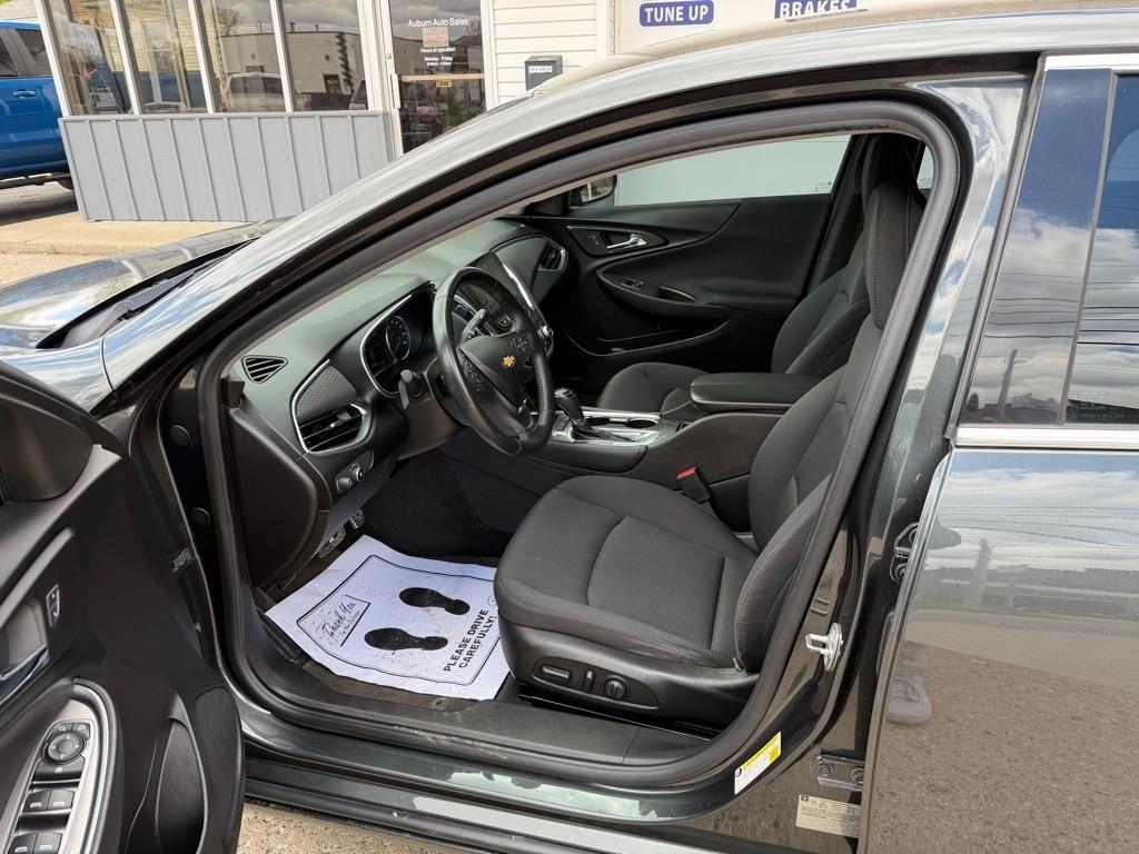 Chevrolet Malibu 1LT 2016