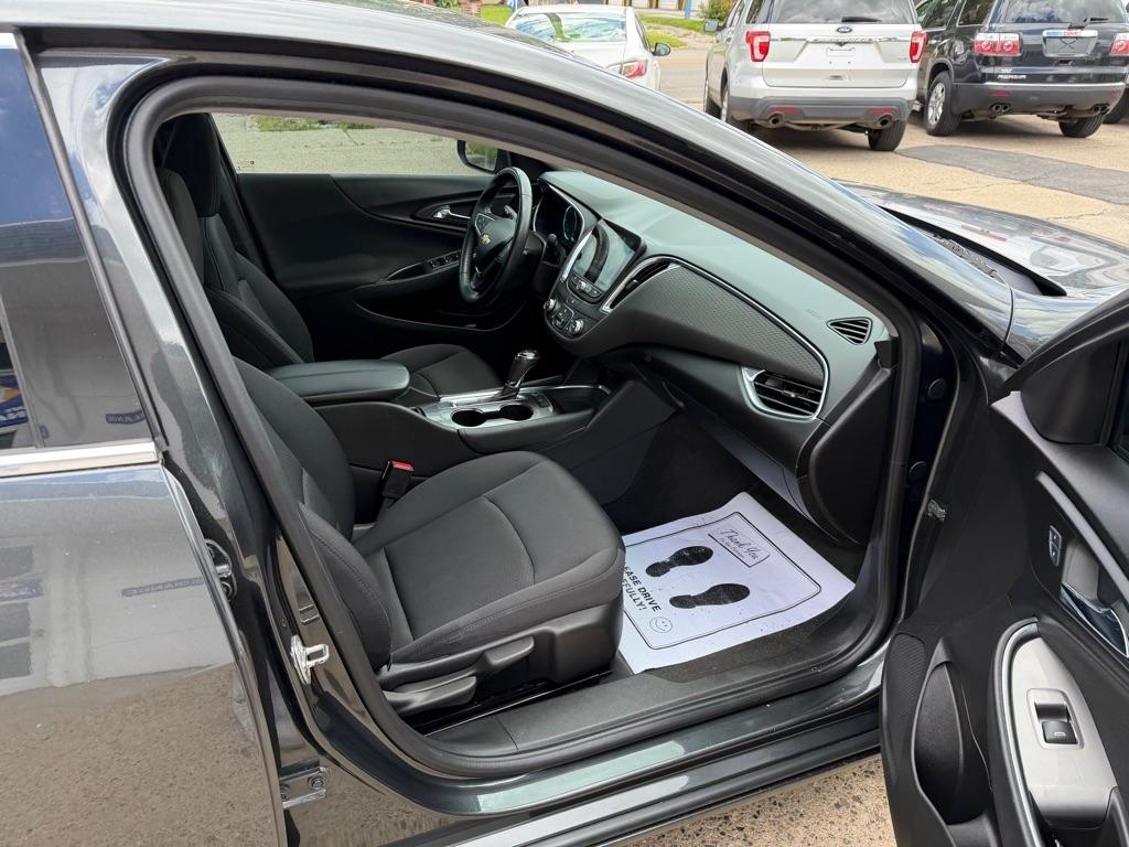 Chevrolet Malibu 1LT 2016