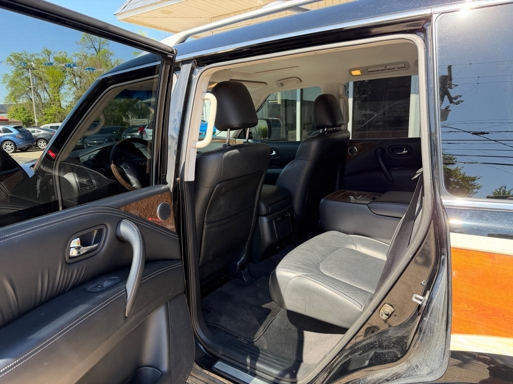 Infiniti QX80 Limited 4WD 2017