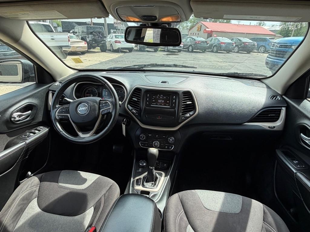 Jeep Cherokee Sport 4WD 2014