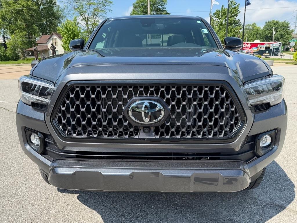 Toyota Tacoma Limited Double Cab V6 6AT 4WD 2023