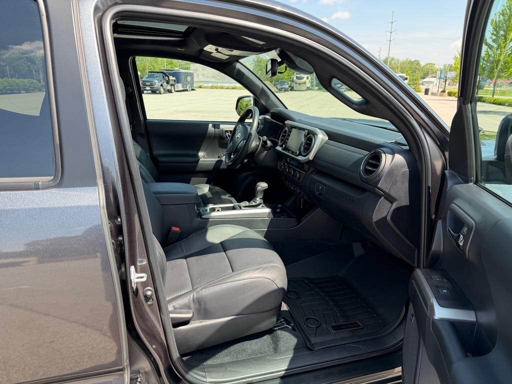 Toyota Tacoma Limited Double Cab V6 6AT 4WD 2023