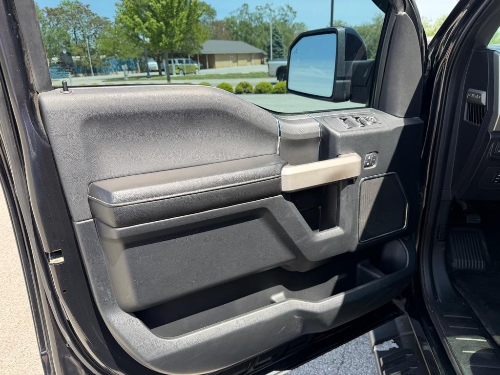 Ford F-150 Lariat SuperCrew 6.5-ft. Bed 4WD 2015