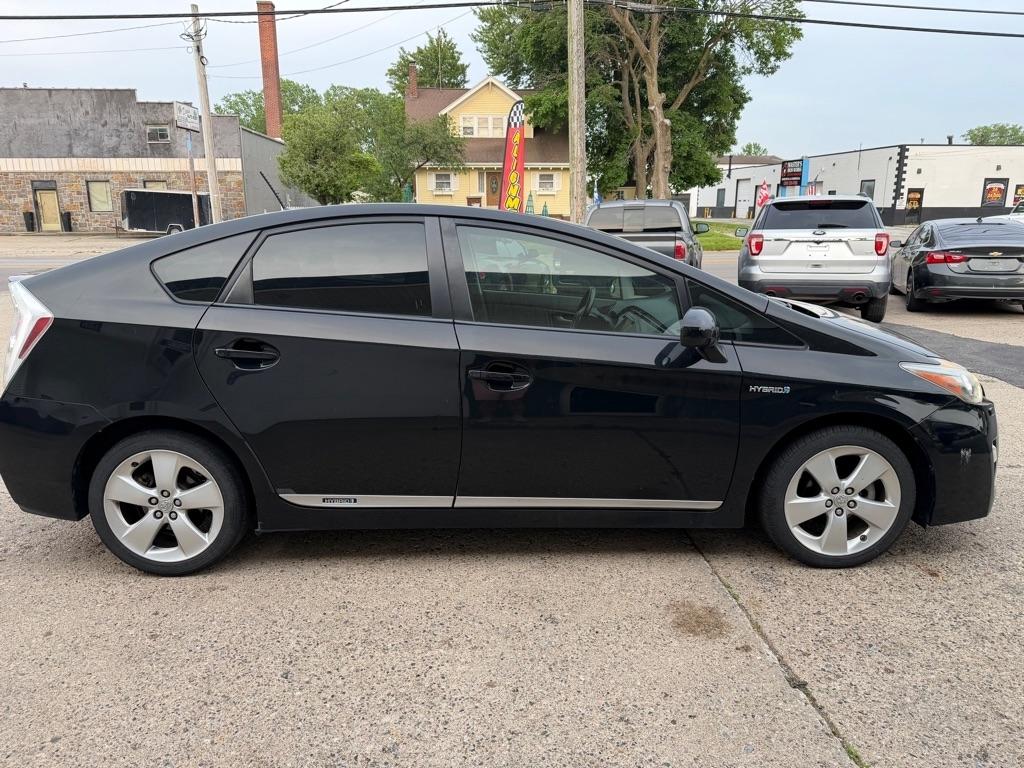 Toyota Prius Prius V 2010