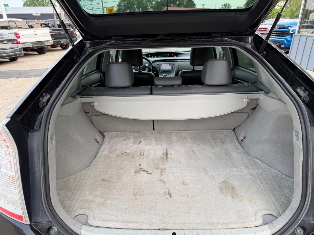 Toyota Prius Prius V 2010