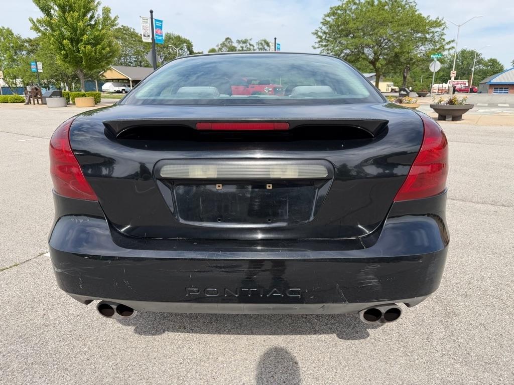 Pontiac Grand Prix GT1 2004