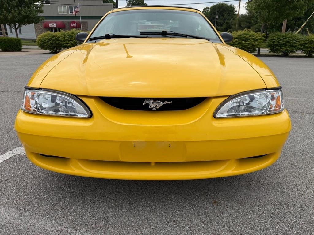 Ford Mustang GT convertible 1995