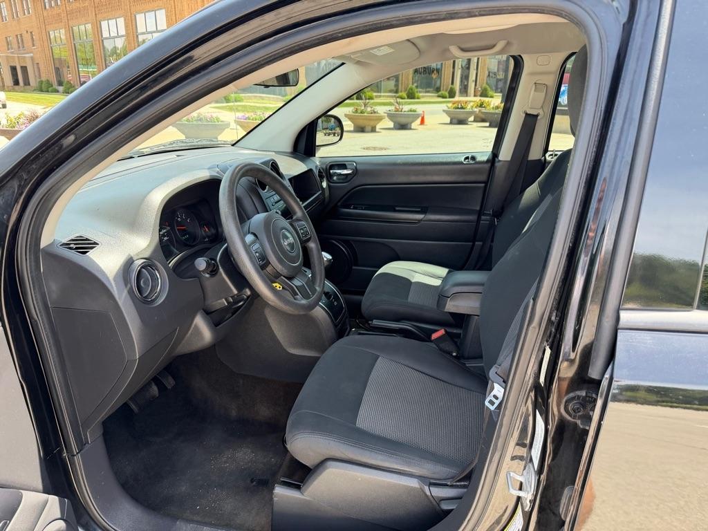 Jeep Compass Sport FWD 2013