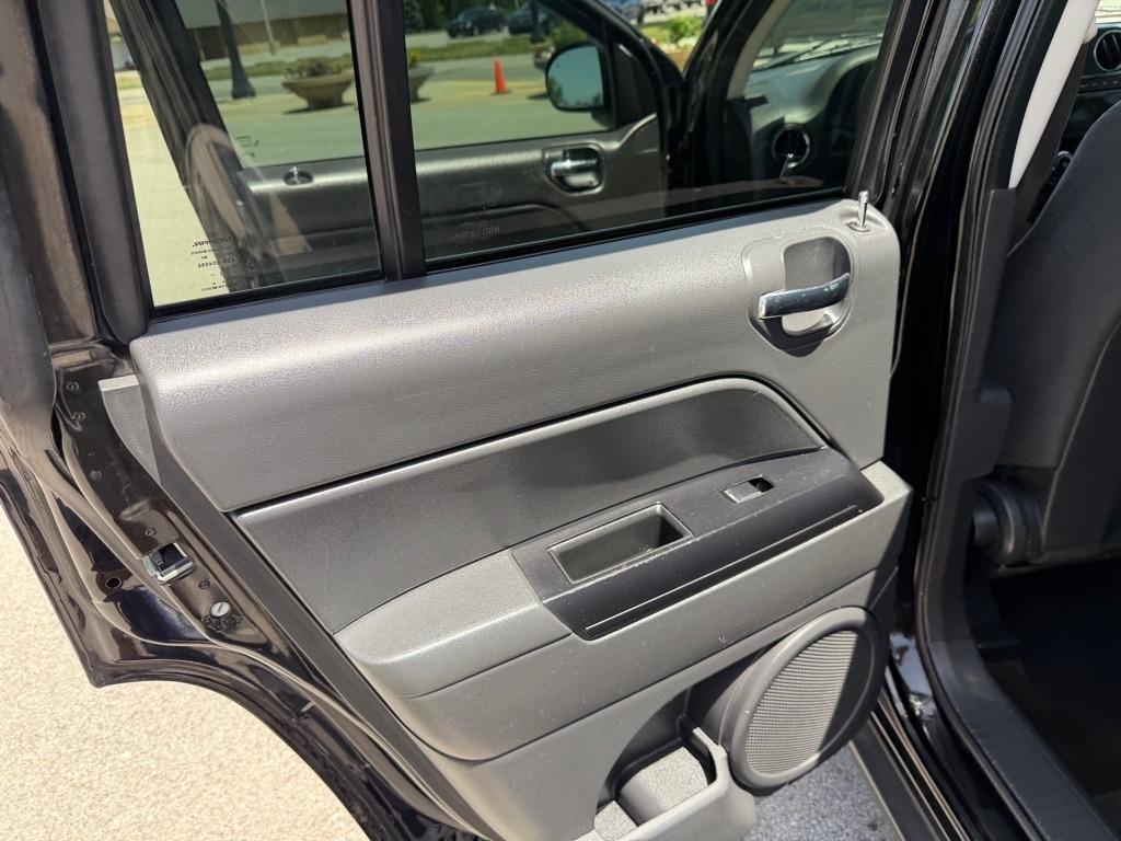 Jeep Compass Sport FWD 2013