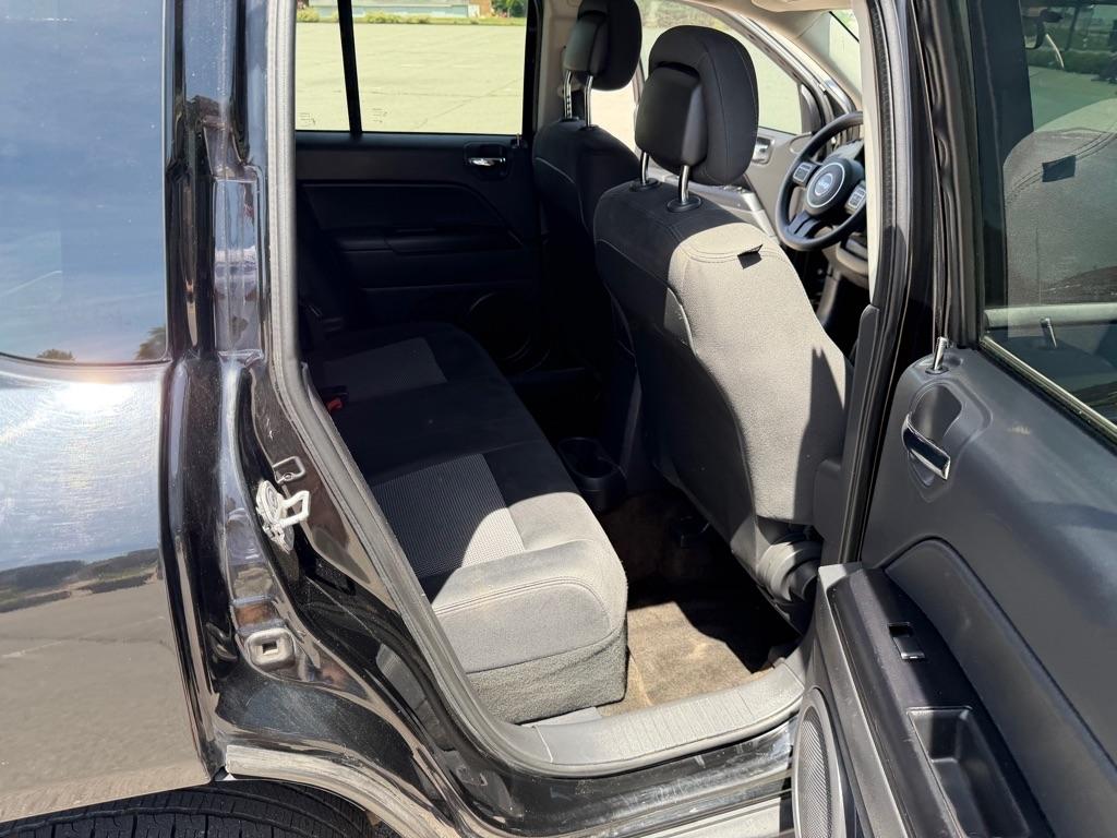 Jeep Compass Sport FWD 2013