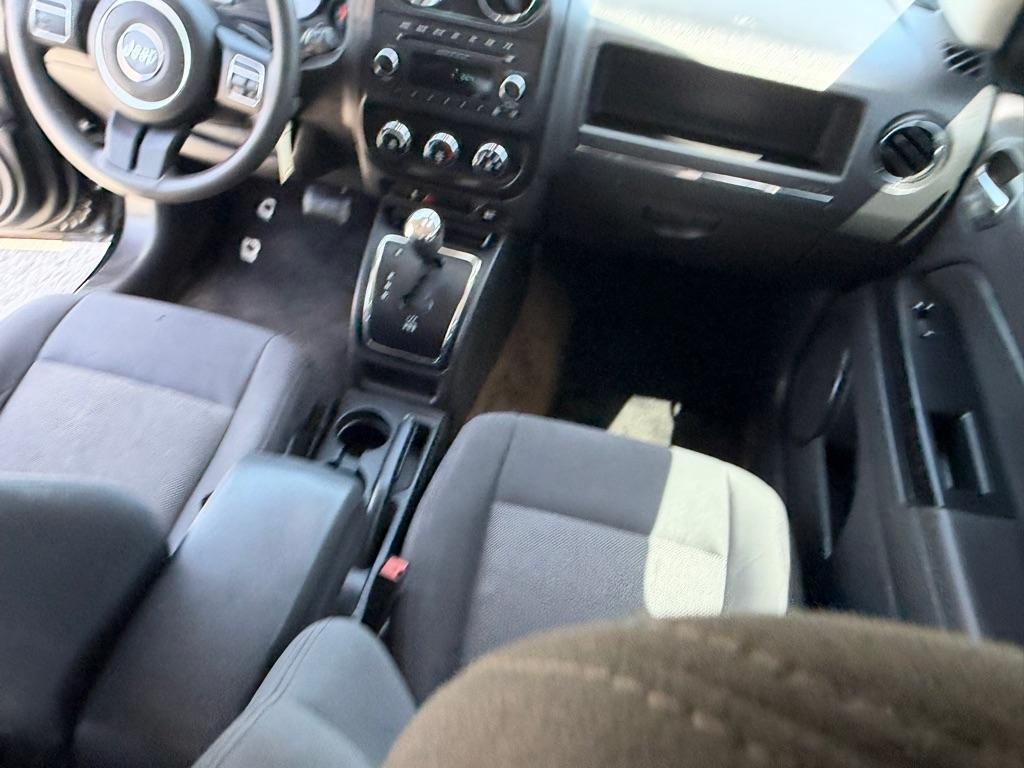 Jeep Compass Sport FWD 2013