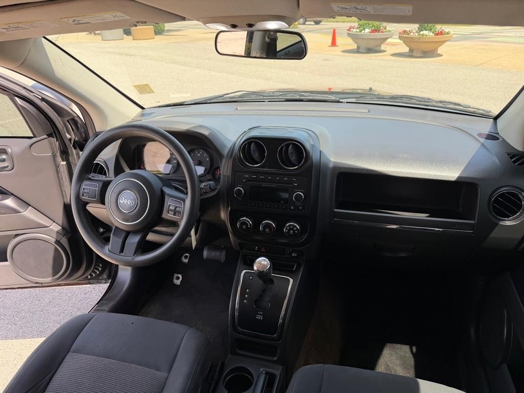 Jeep Compass Sport FWD 2013