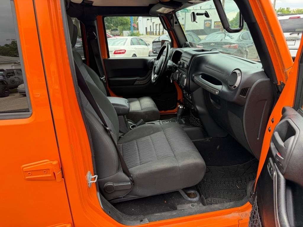 Jeep Wrangler Unlimited Sport 4WD 2012
