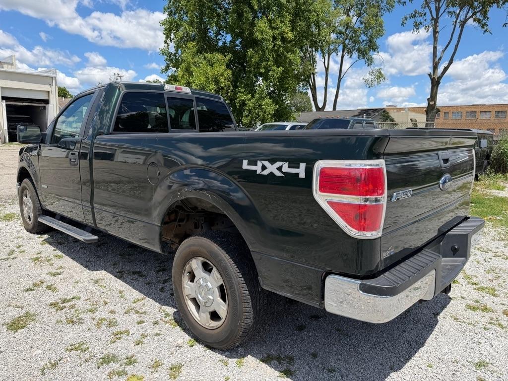 Ford F-150 XLT 8-ft. Bed 4WD 2013