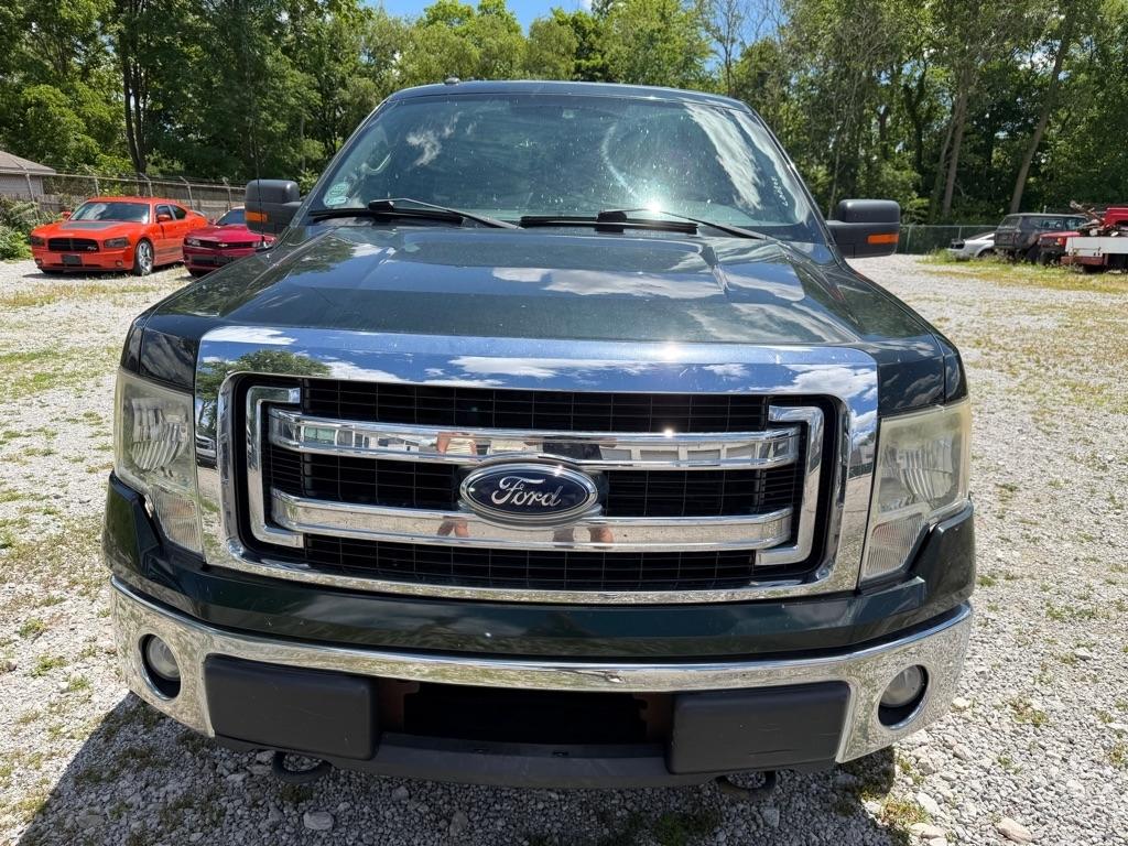 Ford F-150 XLT 8-ft. Bed 4WD 2013